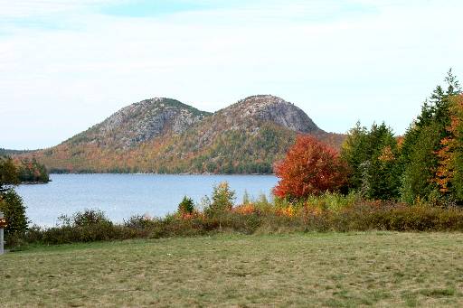 fall_foliage_CRW_0384 (1).JPG   -   View from Jordan Pond House across Jordan Pond to the North and South Bubbles.